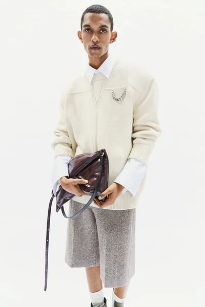 Look 14